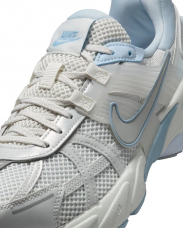 Кросівки жіночі Nike V2K RUN біло-блакитні FD0736-009