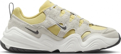 Кроссовки Nike W Tech Hera