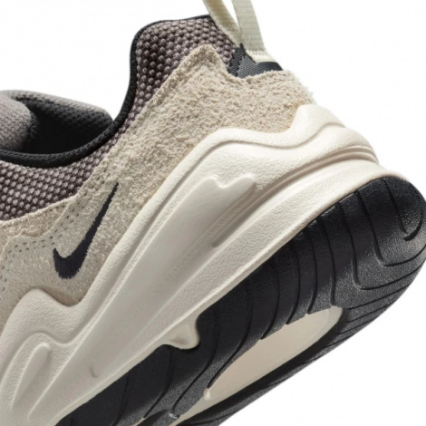 Кроссовки Nike W Tech Hera