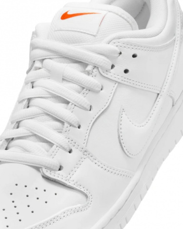 Кросівки Nike SB DUNK LOW PRO білі FJ1674-100