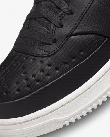 Кроссовки Nike COURT VISION MID WNTR черные DR7882-002