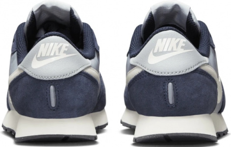 Кросівки підліткові Nike MD VALIANT (GS) темно-синьо-димчасто-блакитні CN8558-408