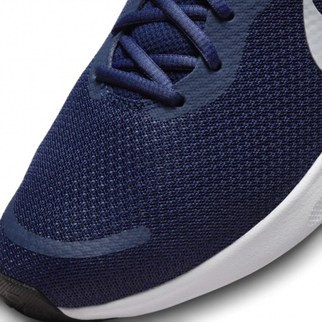 Кроссовки Nike Revolution 7
