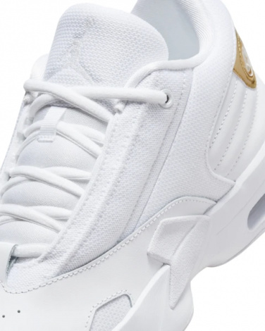 Кросівки жіночі Nike JORDAN MAX AURA 6 білі FQ7943-117