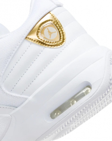 Кросівки жіночі Nike JORDAN MAX AURA 6 білі FQ7943-117