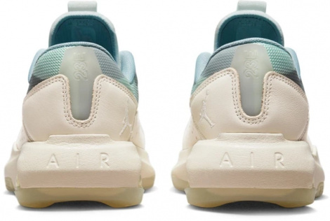 Кроссовки Jordan Wmns Jordan Air 200E