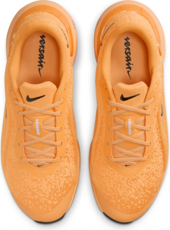 Кросівки для тренувань жіночі Nike W VERSAIR оранжеві DZ3547-705