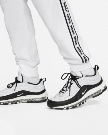 Спортивний костюм Nike CLUB SUIT біло-чорний FB7296-100
