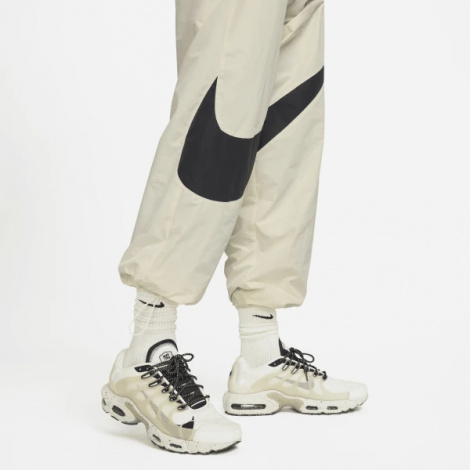 Спортивні штани Nike SWOOSH PANT молочні FB7880-113