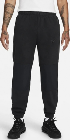 Спортивные штаны Nike M NK CLUB+ POLAR FLC CF PANT черные FB8384-010