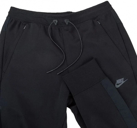Спортивні штани Nike NSW AIR MAX PK JOGGER чорні DJ5068-010