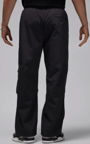 Спортивні штани Nike JORDAN ESSENTIALS WOVEN PANTS чорні FV7306-010