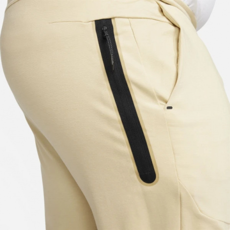 Спортивные штаны Nike M NK TECH LGHTWHT JGGR бежевые DX0826-783