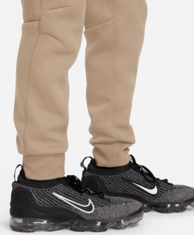 Спортивные штаны подростковые Nike TECH FLEECE бежевые FD3287-247