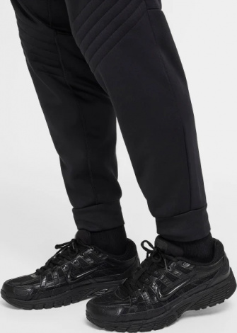 Спортивные штаны Nike THERMA SPHERE WATER-REPELLENT WINTERIZED черные FZ1109-010