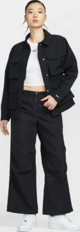 Куртка жіноча Nike SPORTSWEAR ESSENTIALS WOVEN CARGO JACKET чорна HJ1007-010