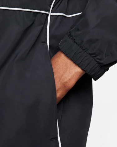 Вітровка Nike NSW AIR WVN JKT чорна DQ4213-010