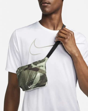 Ветровка Nike M NK RPL WINDRUNNER CAMO хаки DV5199-386