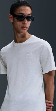 Футболка Nike SPORTSWEAR CLUB TEE світло-сіра AR4997-051