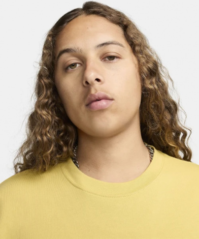Футболка Nike M NK SB TEE ESSENTIALS жовта DB9975-700