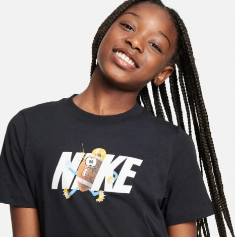 Футболка подростковая Nike K NSW TEE FOOTBALL BALL FA23 черная FD3971-010
