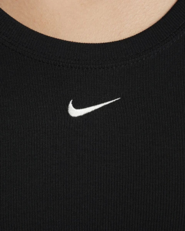Футболка жіноча Nike W NSW CHLL KNT MRIB SS TOP чорна FN3664-010