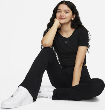 Футболка жіноча Nike W NSW CHLL KNT MRIB SS TOP чорна FN3664-010
