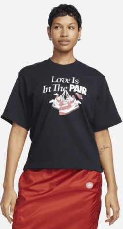 Футболка жіноча Nike W NSW TEE OC 1 BOXY VDAY чорна FQ8870-010