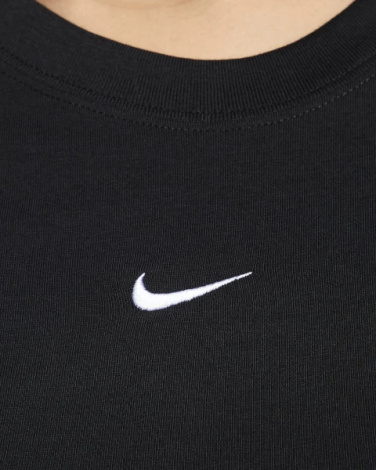 Футболка жіноча Nike W NSW NK CHLL KNT MD CRP чорна FV5508-010