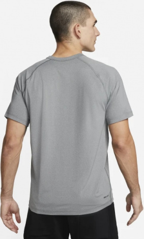 Футболка Nike M NK DF READY SS сіра DV9815-084