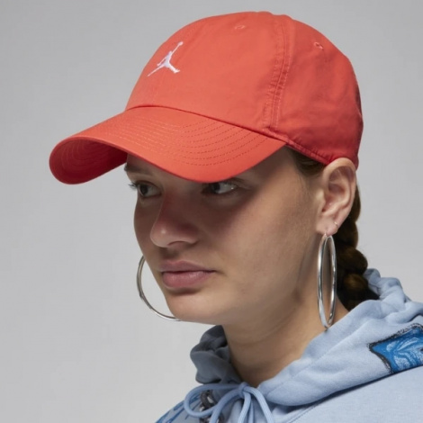 Кепка Nike J CLUB CAP US CB JUMPMAN красная FD5185-604