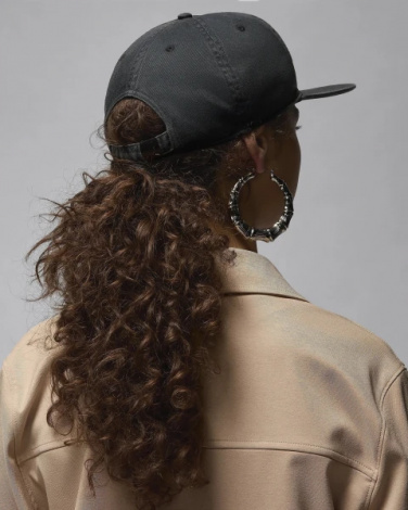 Кепка Nike U J FLT DC 5-PANEL PRO US CAP черная FV5300-010