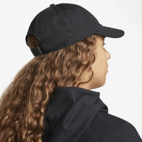 Кепка Nike U NK CLUB CAP U CB ARMX PTCH L черная FN4402-010