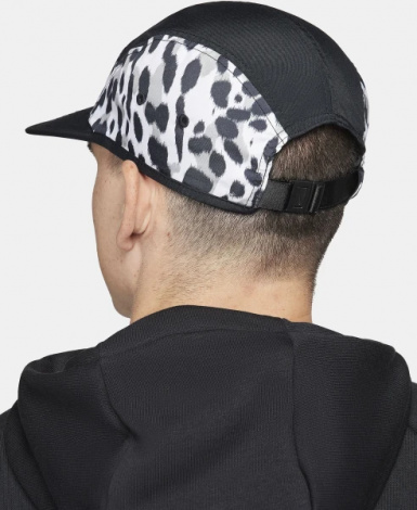 Кепка Nile NK DF FLY CAP US FB ANIMAL черно-белая FN4412-010