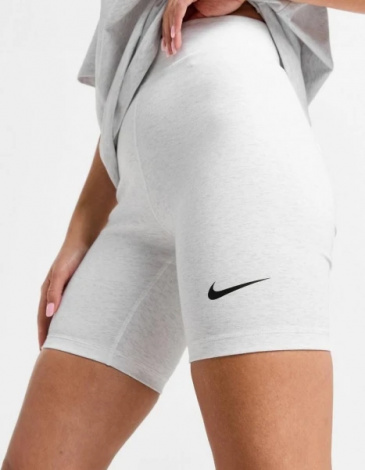 Велосипедки жіночі Nike W NSW NK CLSC HR 8IN SHORT світло-сірі DV7797-051