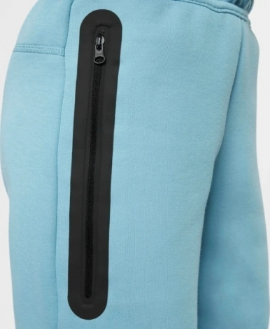 Шорти підліткові Nike TECH FLEECE світло-блакитні FD3289-464