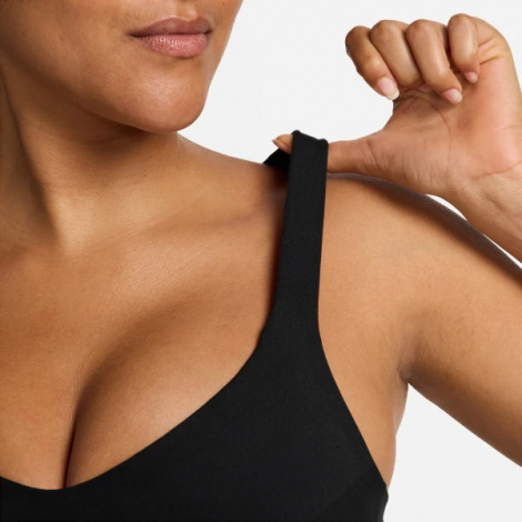 Топ жіночий Nike INDY HIGH-SUPPORT BRA чорний FD1068-010