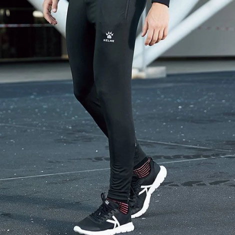 Штани спортивні Kelme чорні KMC160022.9000