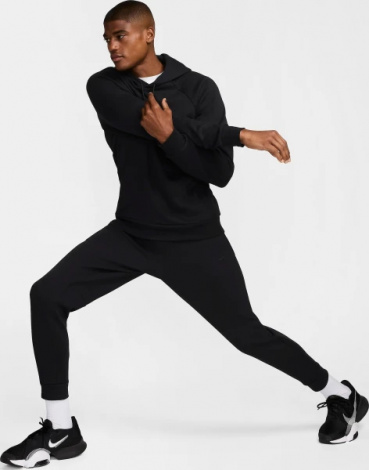 Спортивные штаны Nike PRIMARY DRI-FIT UV VERSATILE JOGGERS черные FZ0975-010