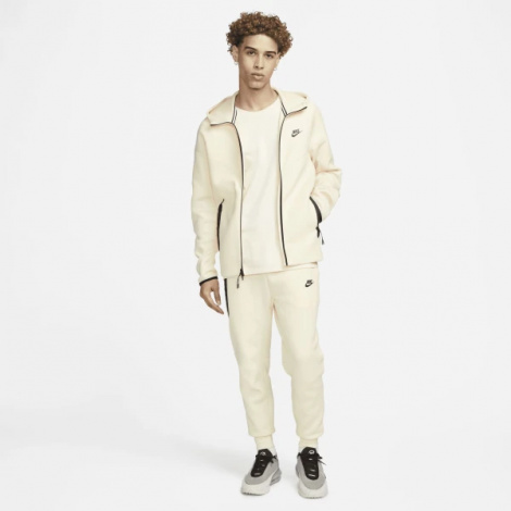 Спортивні штани Nike M NK TCH FLC JGGR молочні FB8002-113