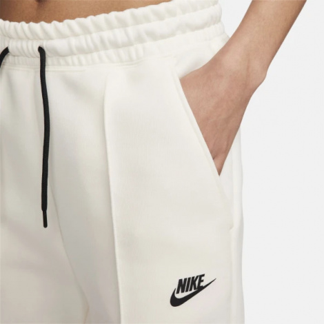 Спортивні штани жіночі Nike JGGR бежеві FB8330-110
