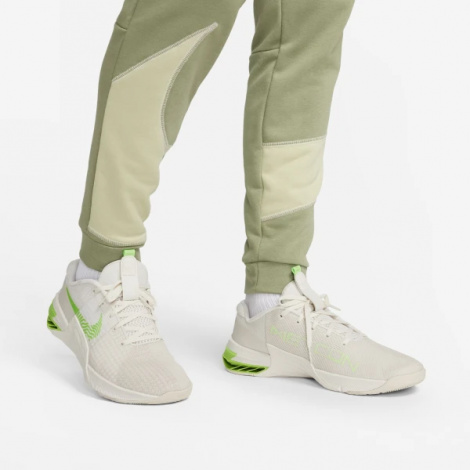 Спортивні штани Nike DF FLC PANT TAPER ENERG зелені FB8577-386