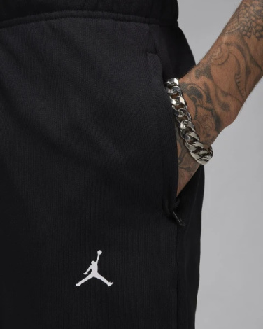 Спортивні штани Nike JORDAN MJ DF SPRT CSVR FLC PANT чорні FV8608-010