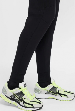 Спортивні штани Nike TECH FLEECE JOGGERS чорні HV0959-010