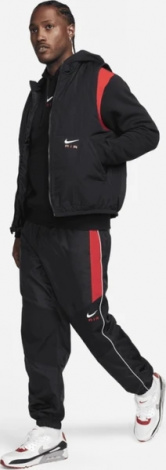 Жилетка Nike AIR INSULATED WOVEN VEST чорна FZ4697-010