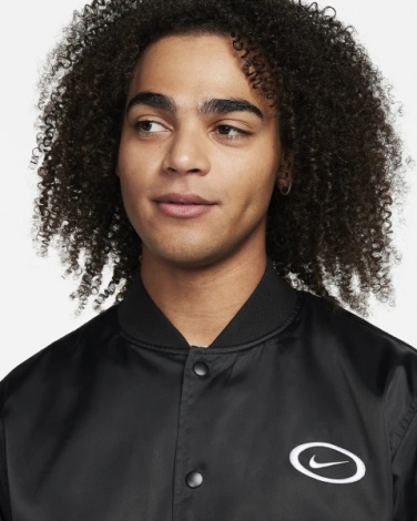 Куртка Nike M NK DNA WVN JKT RPL SSNL чорна FN2724-010