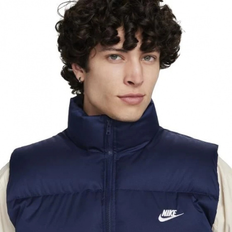 Жилетка Nike M NK CLUB PUFFER VEST темно-синяя FB7373-410