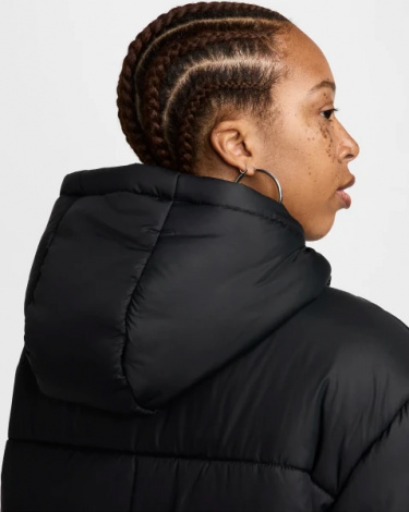 Куртка женская Nike W NSW TF SNFL NK CLSC PRKA черная FZ5903-010