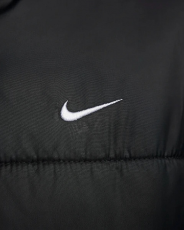 Куртка женская Nike W NSW TF SNFL NK CLSC PRKA черная FZ5903-010