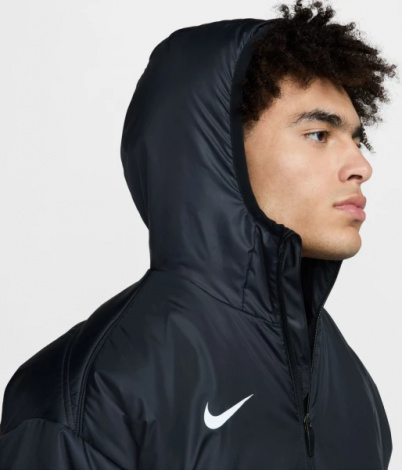 Куртка Nike ACADEMY PRO 24 THERMA-FIT SDF JACKET чорна FD7709-010